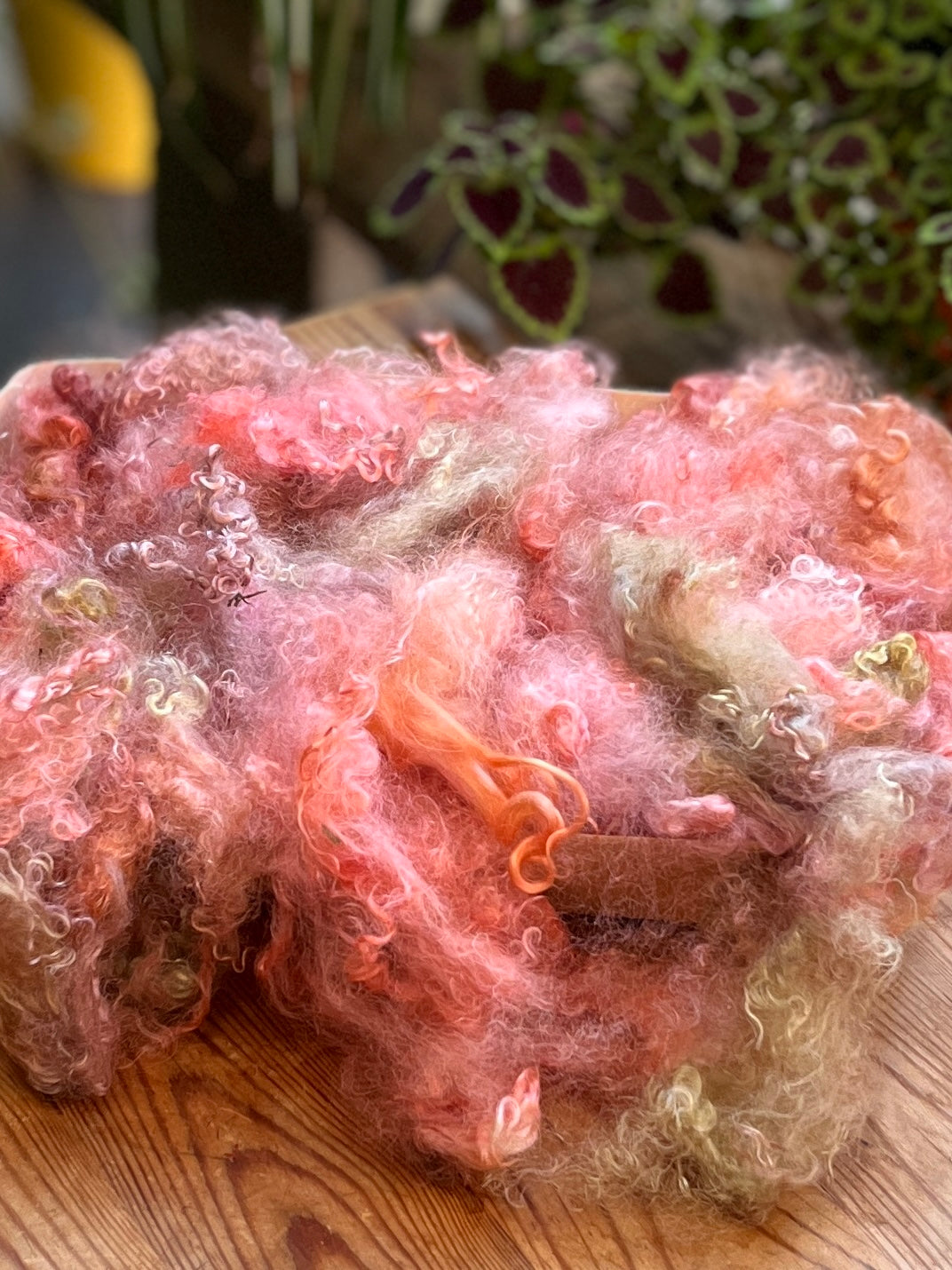 Mohair teint à la main