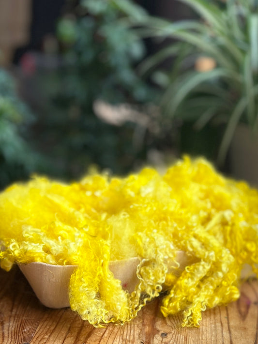 Jaune vibrant